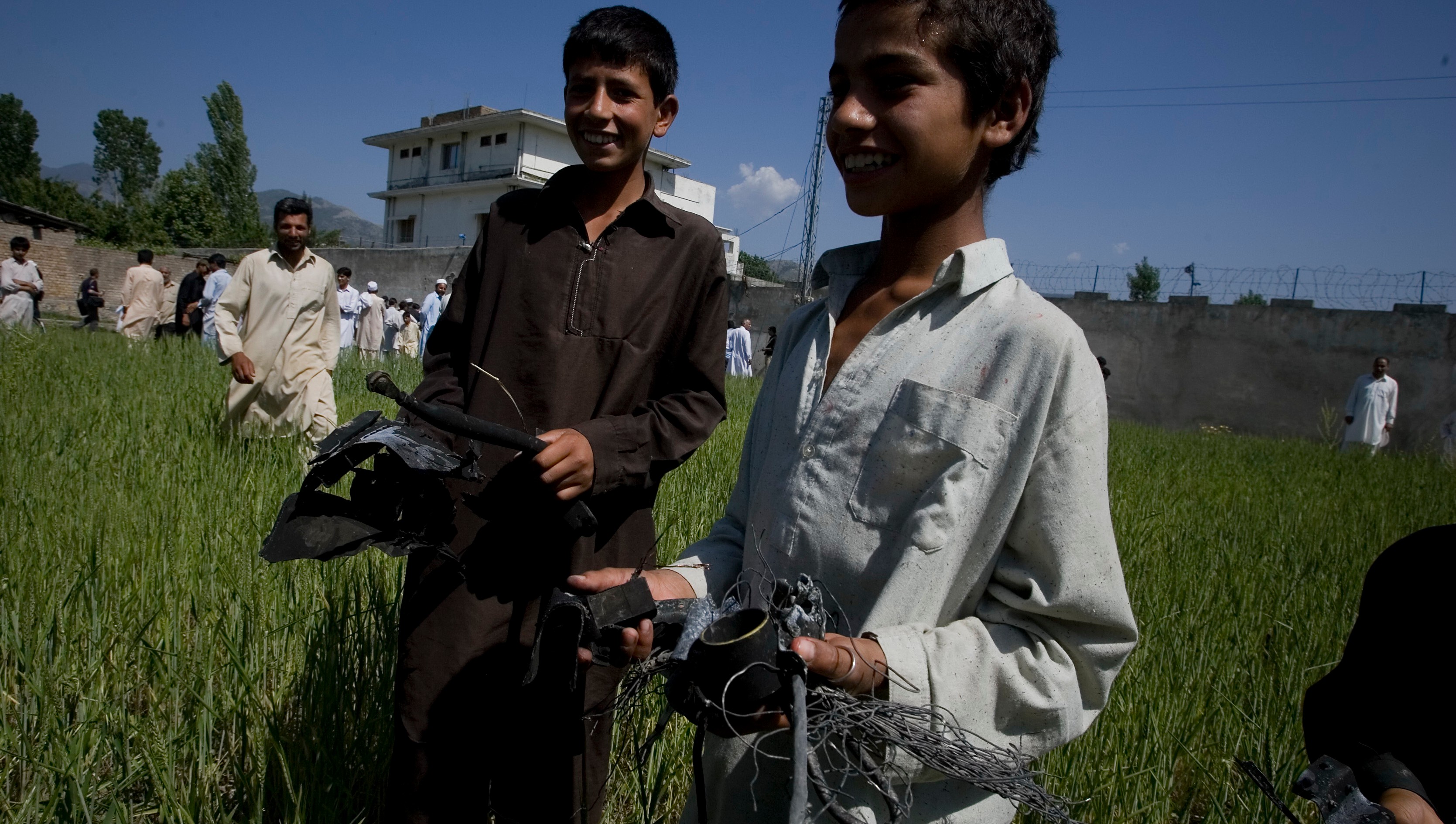 Pakistánske deti pred domom bin Ládina